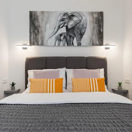 Karla Apartman *