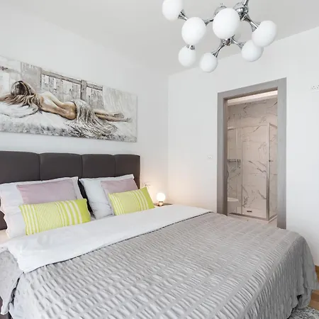 Karla Apartamento Split