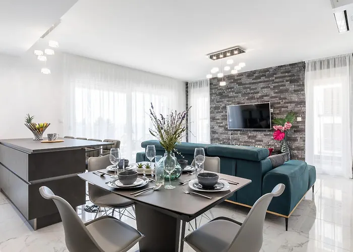 Karla Apartman